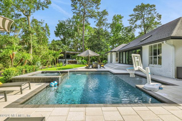 8070 CYPRESS HOLLOW Court, Ponte Vedra Beach, FL 32082