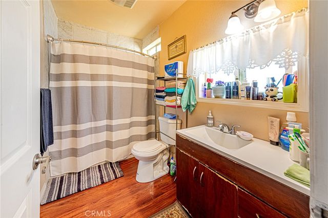 11126 E Avenue W8, Pearblossom, CA 93553