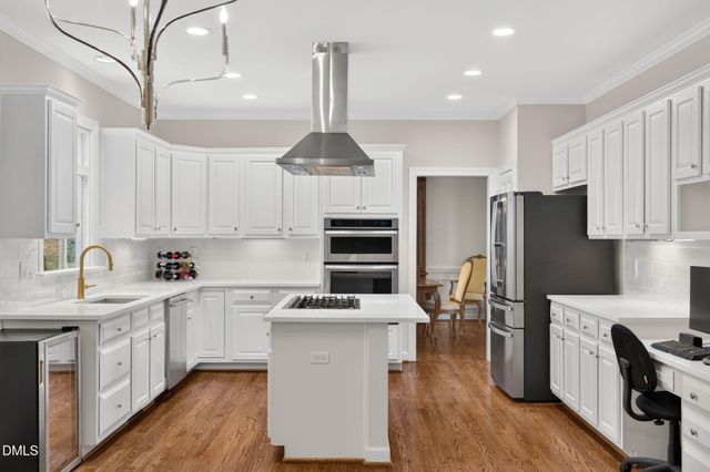 607 Walcott Way, Cary, NC 27519