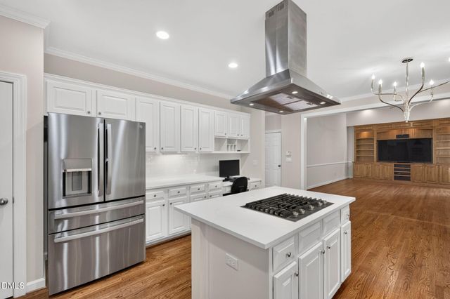 607 Walcott Way, Cary, NC 27519