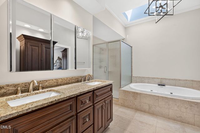 607 Walcott Way, Cary, NC 27519