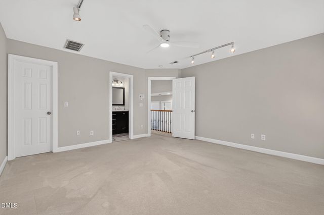 607 Walcott Way, Cary, NC 27519