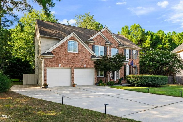 607 Walcott Way, Cary, NC 27519