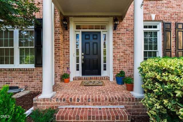 607 Walcott Way, Cary, NC 27519