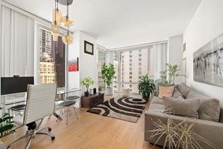 247 W 46th Street # 1106, New York City, NY 10036
