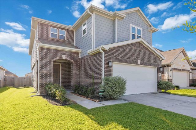 2111 Katalonia Lane, Fresno, TX 77545