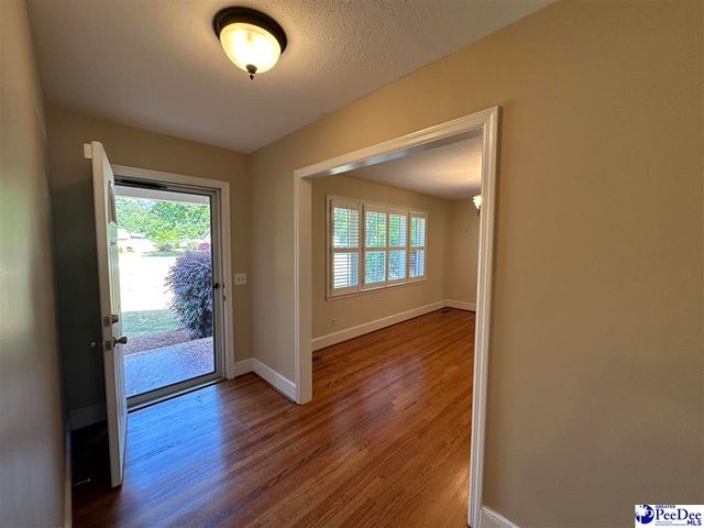 222 Brantley Drive, Hartsville, SC 29550