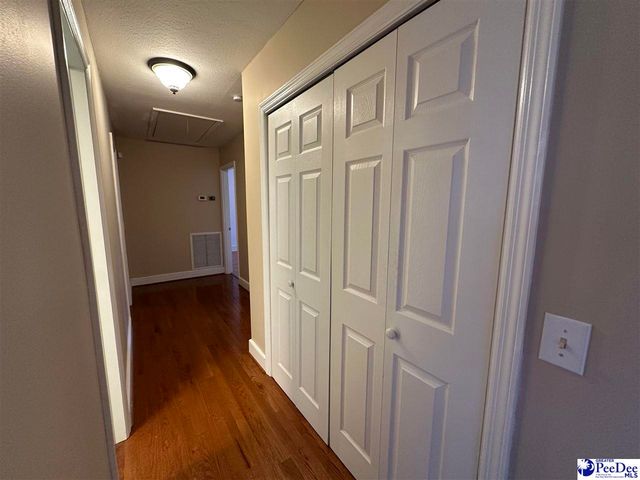 222 Brantley Drive, Hartsville, SC 29550