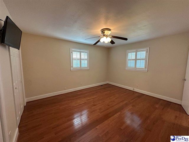 222 Brantley Drive, Hartsville, SC 29550