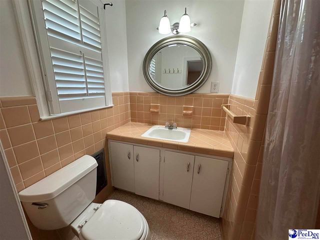222 Brantley Drive, Hartsville, SC 29550