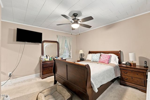 517 E Pine Street, Graham, NC 27253
