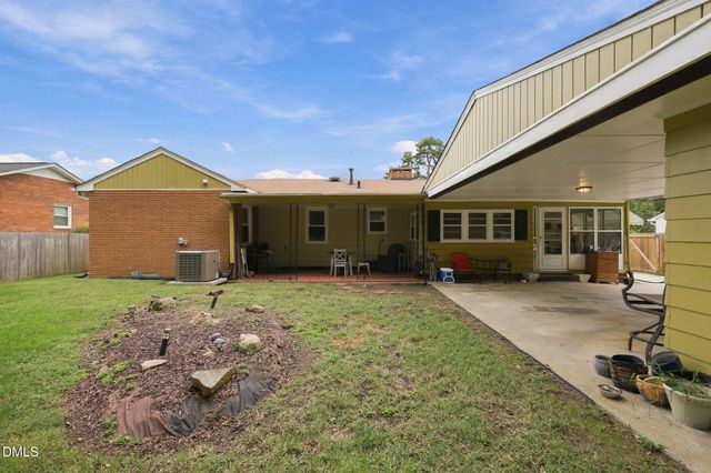517 E Pine Street, Graham, NC 27253