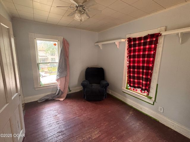 504 Cooper Street, Carthage, MO 64836