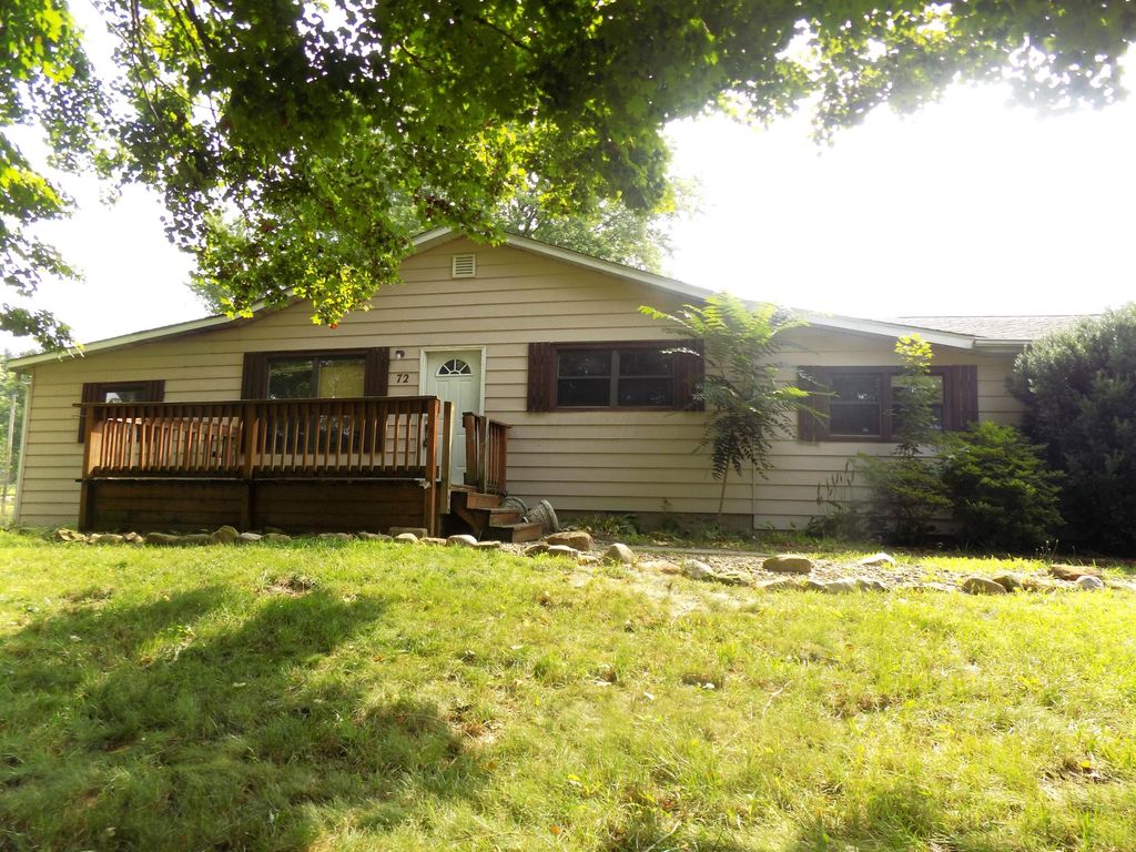 72 Mccoy Road, Saint Louisville, OH 43071