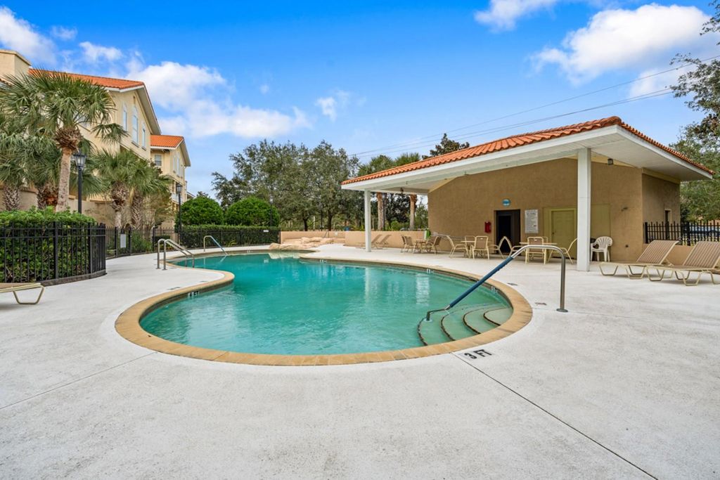 Image 33 of property listing at 100 BELLA HARBOR COURT 103, Palm Coast, FL 32137