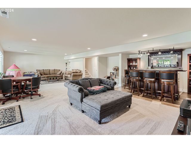 13632 Sw 174TH Loop, Sherwood, OR 97140