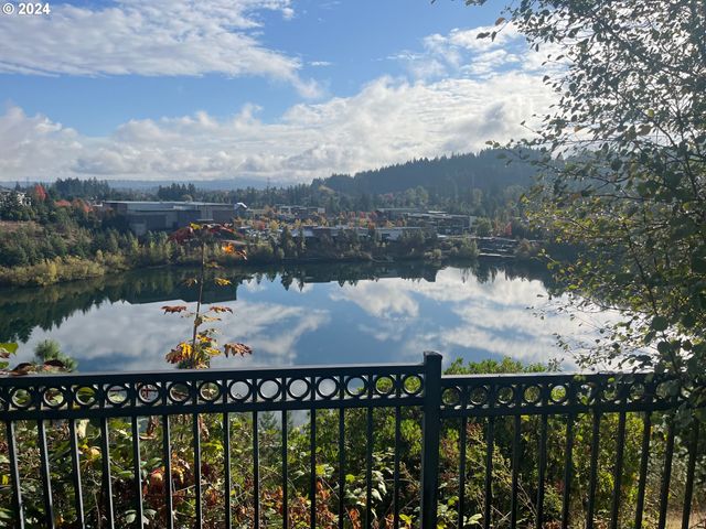 13632 Sw 174TH Loop, Sherwood, OR 97140