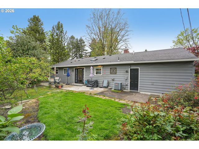 2355 Sw SANDALWOOD Ave, Beaverton, OR 97005