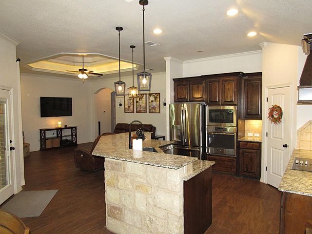 3210 Twin Ridge DR, Belton, TX 76513