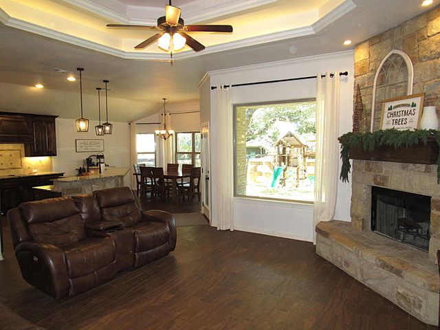 3210 Twin Ridge DR, Belton, TX 76513