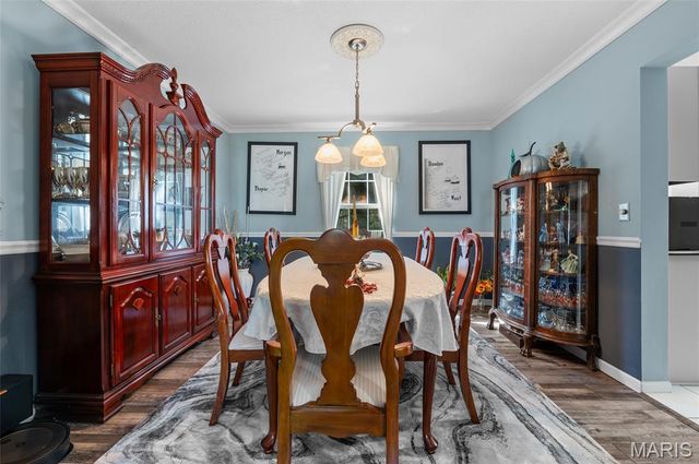 9 Davis Woods, Collinsville, IL 62234
