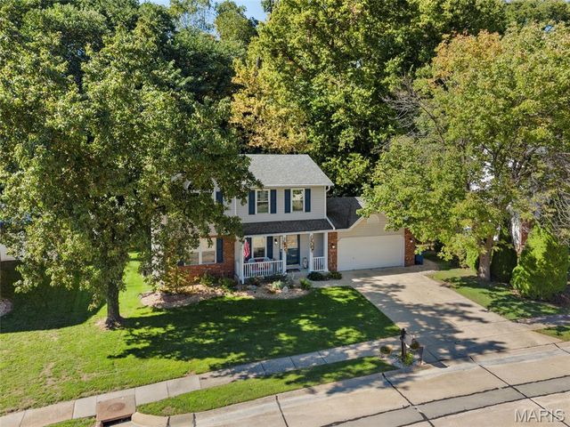 9 Davis Woods, Collinsville, IL 62234