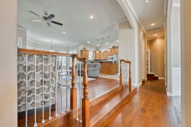 8310 Rolling Hills Drive, Nixa, MO 65714