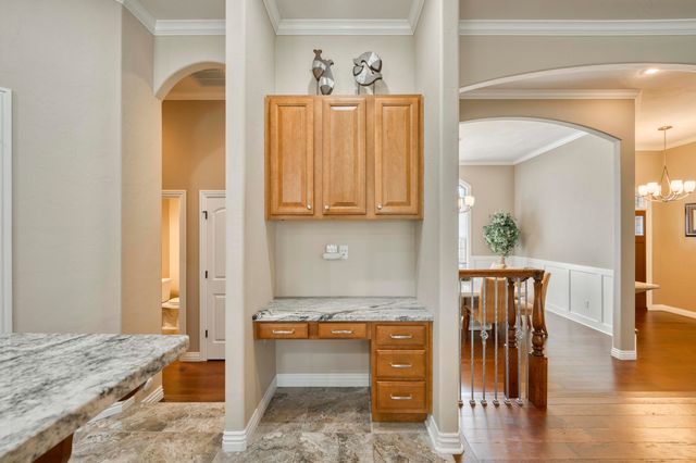 8310 Rolling Hills Drive, Nixa, MO 65714