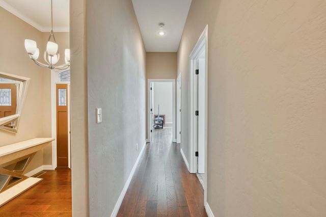 8310 Rolling Hills Drive, Nixa, MO 65714