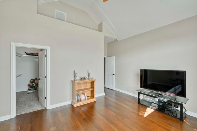 8310 Rolling Hills Drive, Nixa, MO 65714