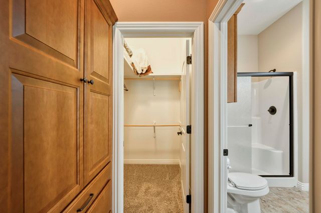 8310 Rolling Hills Drive, Nixa, MO 65714