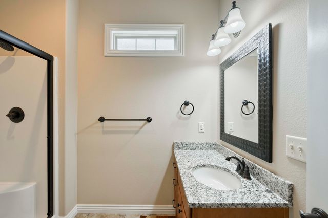 8310 Rolling Hills Drive, Nixa, MO 65714