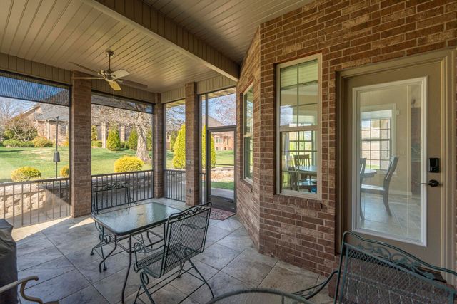 8310 Rolling Hills Drive, Nixa, MO 65714