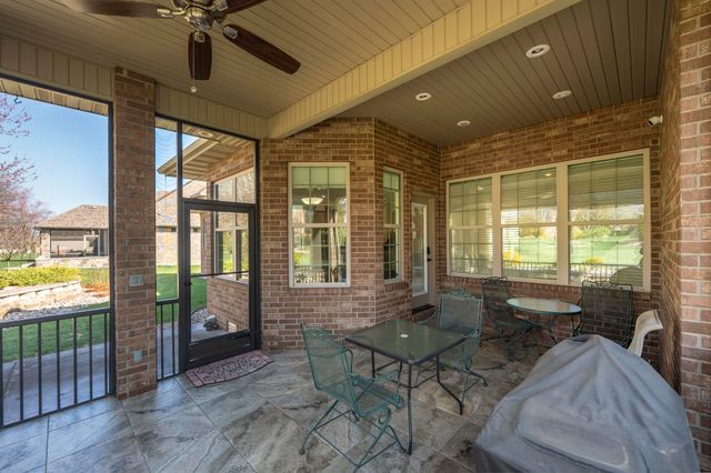 8310 Rolling Hills Drive, Nixa, MO 65714