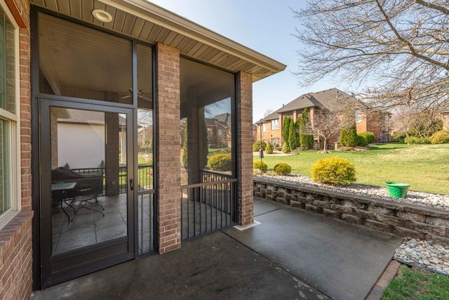 8310 Rolling Hills Drive, Nixa, MO 65714