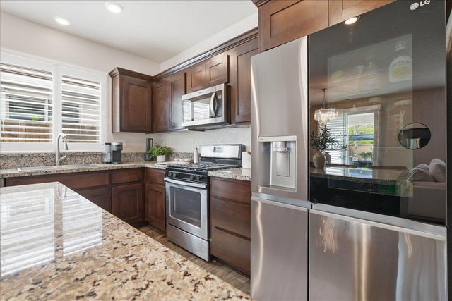 2208 Provincetown Way, Roseville, CA 95747