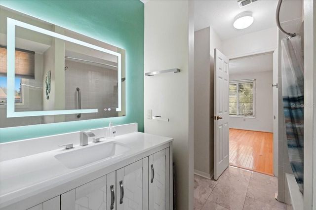 992 SPINNAKER COURT, Tarpon Springs, FL 34689