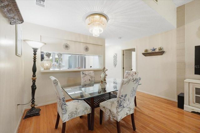 992 SPINNAKER COURT, Tarpon Springs, FL 34689