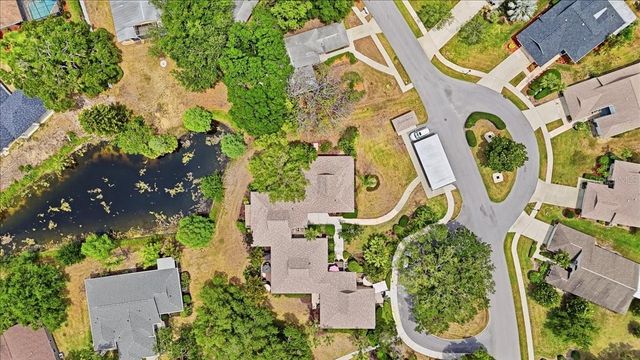 992 SPINNAKER COURT, Tarpon Springs, FL 34689