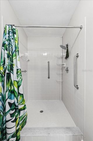 992 SPINNAKER COURT, Tarpon Springs, FL 34689