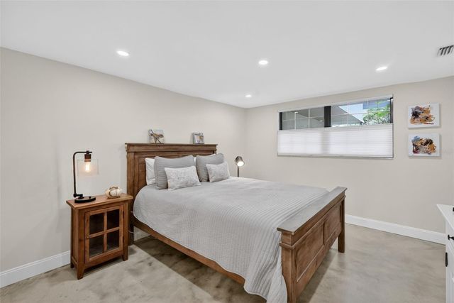 101 N GRANDVIEW STREET 1, Mount Dora, FL 32757