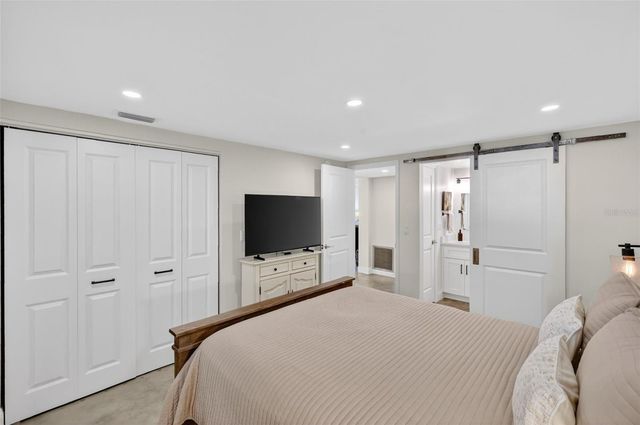 101 N GRANDVIEW STREET 1, Mount Dora, FL 32757
