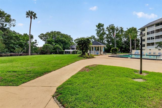 101 N GRANDVIEW STREET 1, Mount Dora, FL 32757