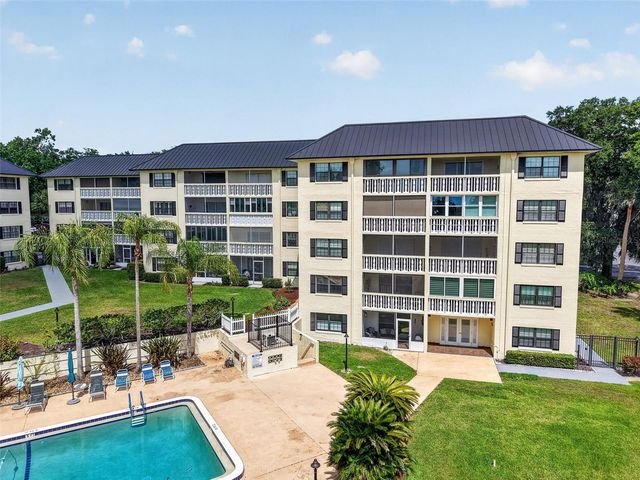 101 N GRANDVIEW STREET 1, Mount Dora, FL 32757
