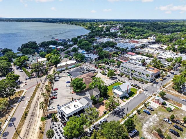 101 N GRANDVIEW STREET 1, Mount Dora, FL 32757