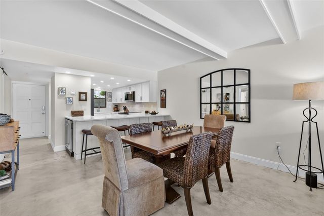 101 N GRANDVIEW STREET 1, Mount Dora, FL 32757