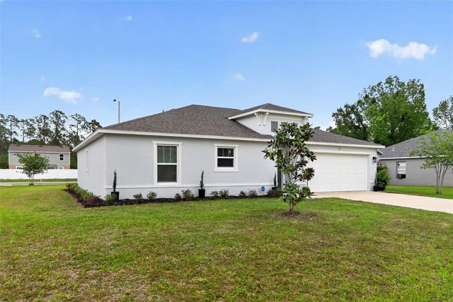 1 SERVICE TREE PLACE, Palm Coast, FL 32164