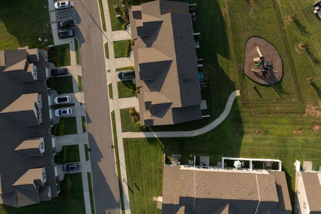 604 Birdie Dr, Spring Hill, TN 37174