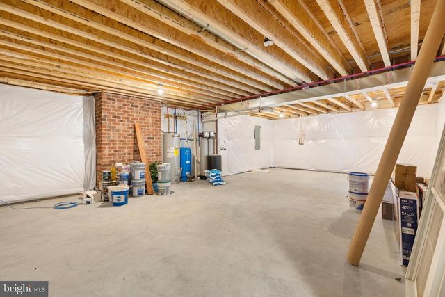 565 RIDGEWAY ROAD, Front Royal, VA 22630