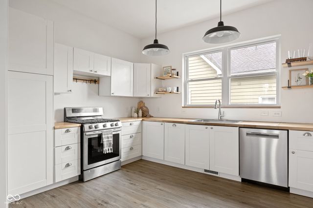 1594 Cherry Street, Noblesville, IN 46060